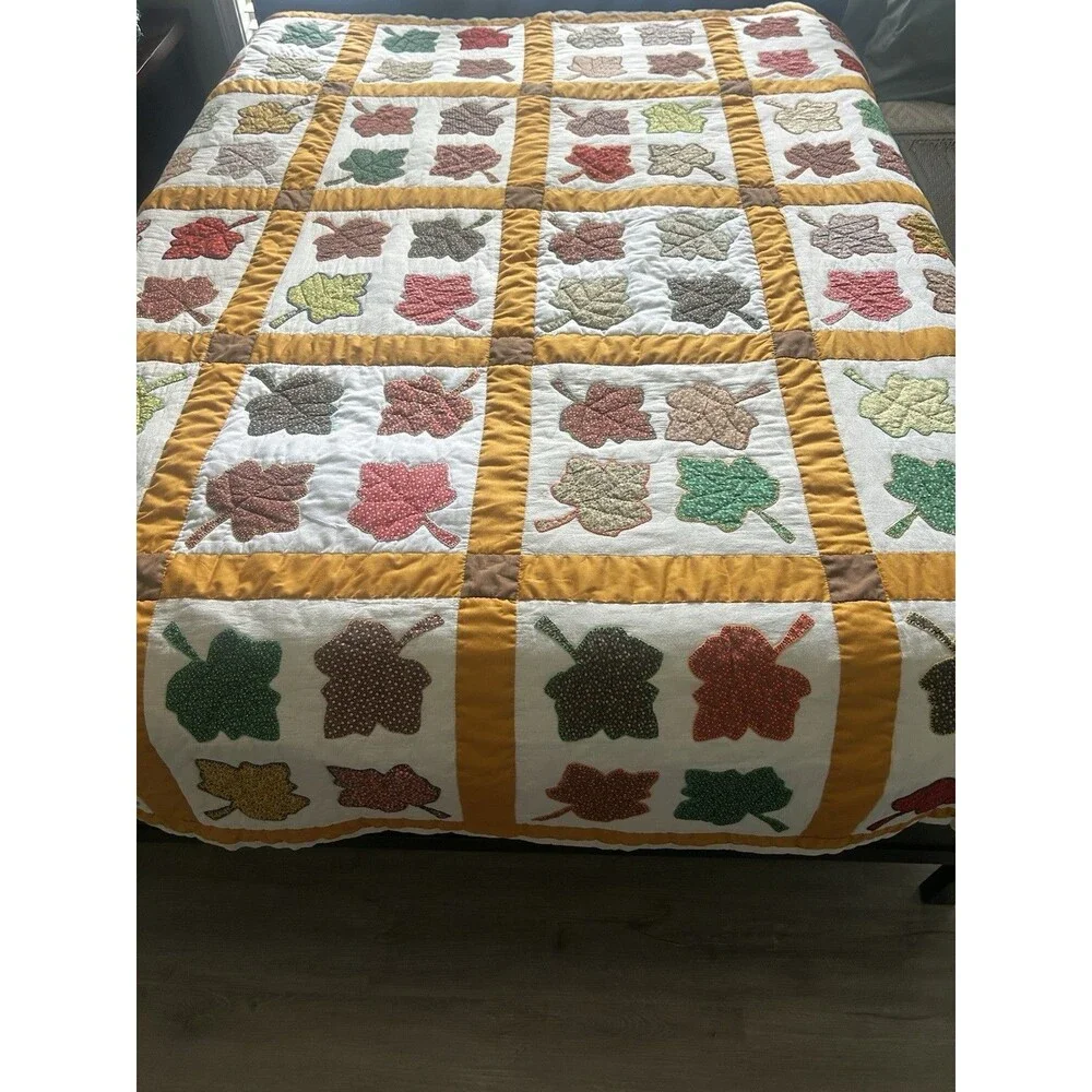 Handmade Fall Autumn Leaf Patchwork Quilt 73x92 Vtg Twin -Queen Throw Rustic